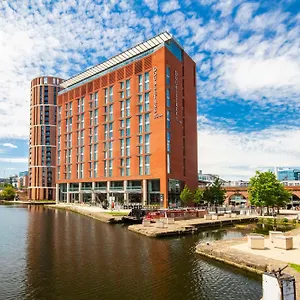 Doubletree By Hilton Hotell